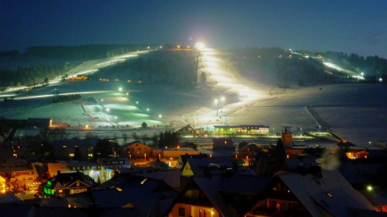 Komfort-Fewo Blickfang Willingen*** Willingen  Esterno foto